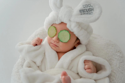 成都试管代怀宝宝为什么老是吐奶